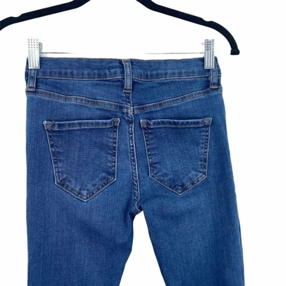 Free People‎ Jeans Womens 24 Skinny Raw Hem Ripped Boho Shark bite Indie Sleaze